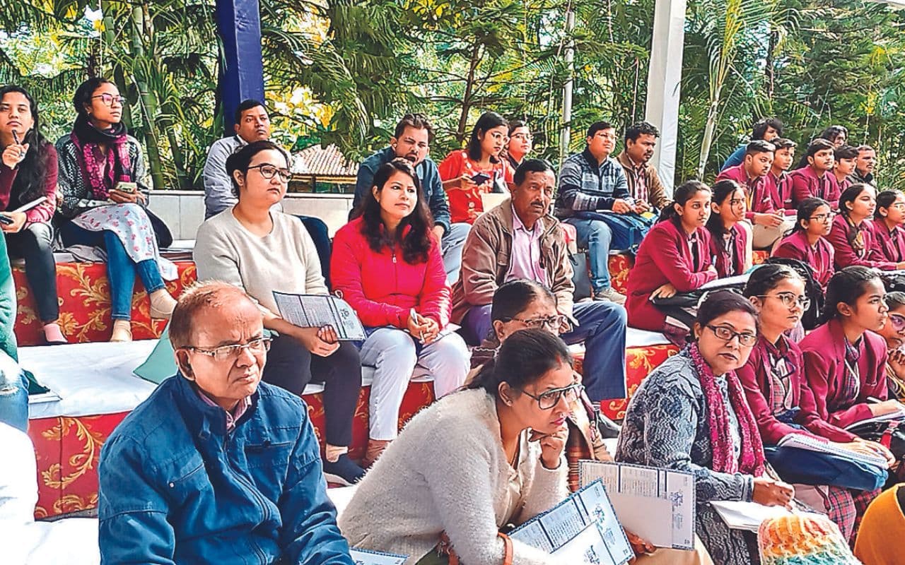 PHOTOS: टाटा स्टील झारखंड लिटरेरी मीट के दूसरे दिन दिग्गज साहित्यकारों-फिल्मकारों ने की चर्चा