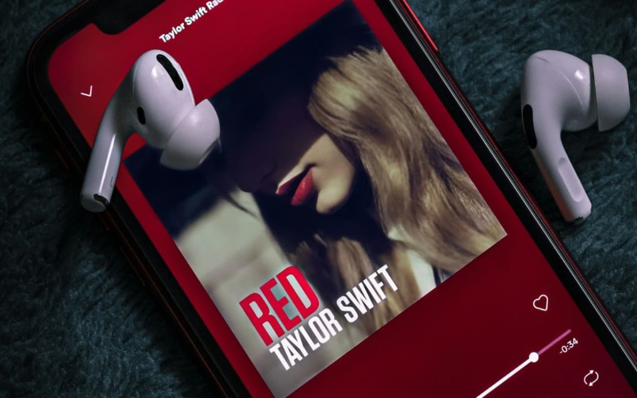 Taylor Swift की लीक हुई डीपफेक तस्वीर पर माइक्रोसॉफ्ट के CEO ने ताेड़ी चुप्पी, कह डाली यह बड़ी बात