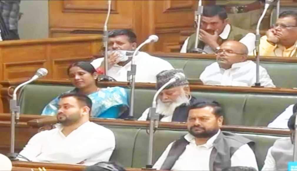 Bihar Budget Session: बिहार विधानसभा में गजब नजारा! जानिए क्या हुआ जब सदन में BJP विधायक के बचाव में उतरे Tejashwi Yadav