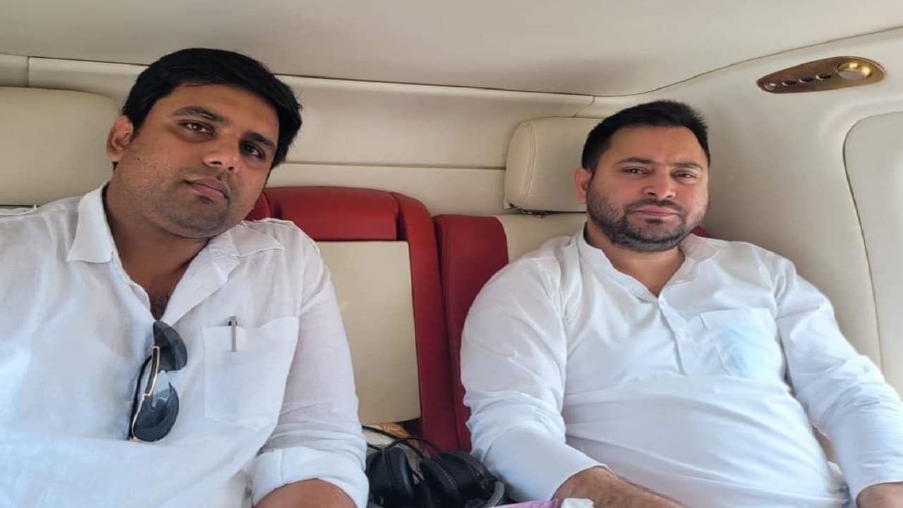 बिहार: आनंद मोहन के बेटे ने 'ठाकुर के कुएं' की दिलायी याद, राजद से बगावत के बाद चेतन आनंद ने कसा तंज