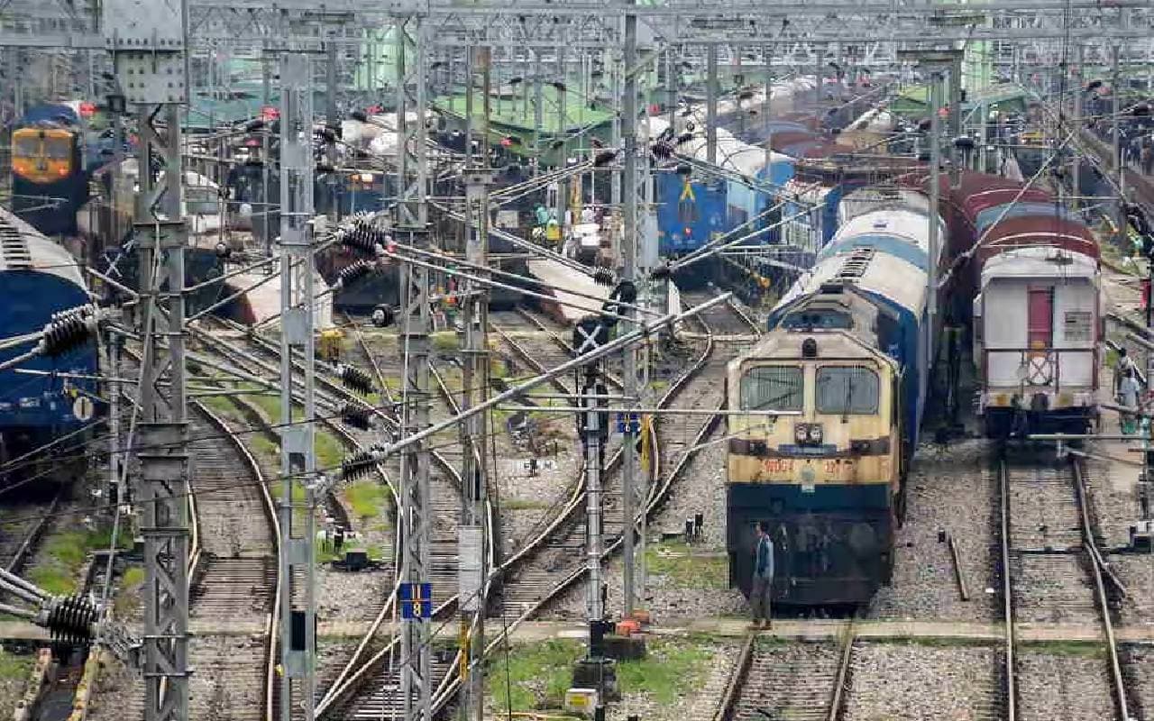 बिहार:  सफर में लोगों को होगी आसानी, जानिए ट्रेनों की कोच संरचना में बदलाव को लेकर रेलवे का आदेश