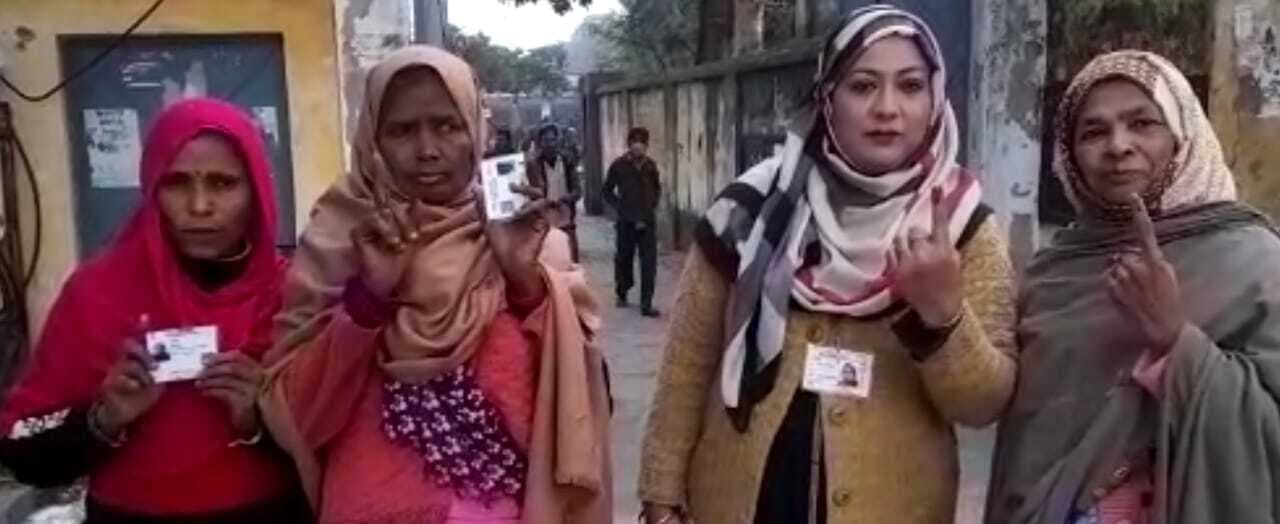 UP By-Election 2022: मैनपुरी, रामपुर, खतौली में शिकायतों बीच शांतिपूर्ण मतदान, 8 दिसंबर को आएगा परिणाम