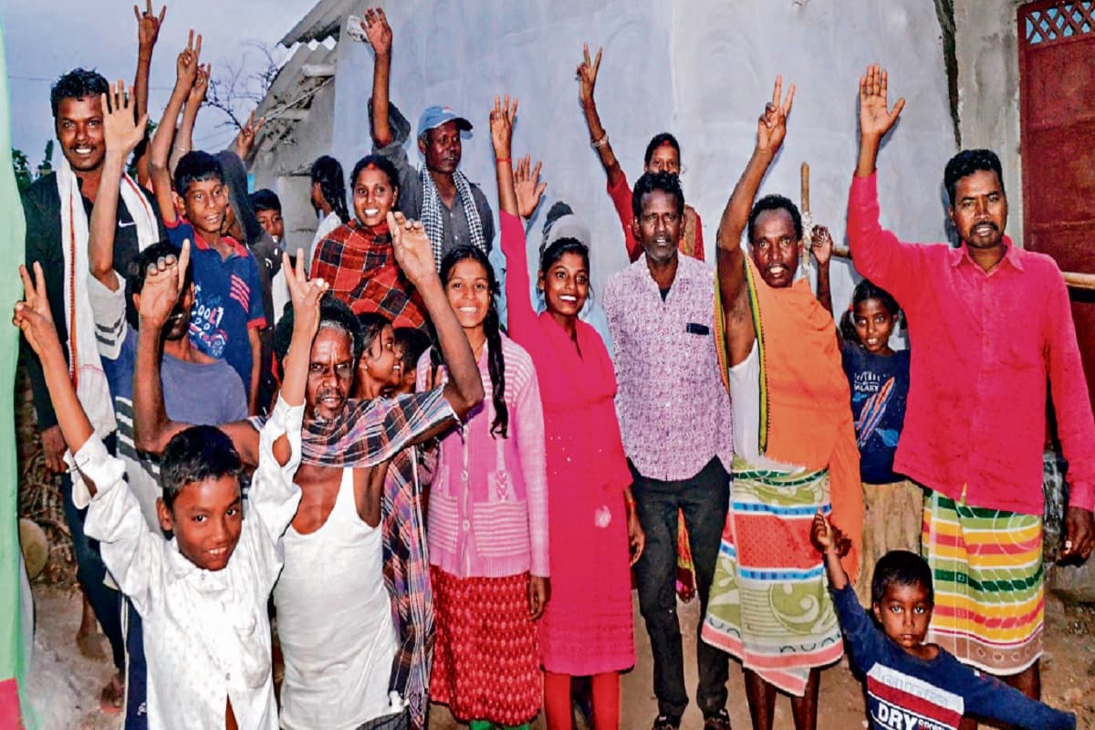 उत्तराखंड सुरंग से झारखंड के ये 3 मजदूर बाहर निकले सबसे पहले, परिजन वहीं कर रहे हैं कैंप