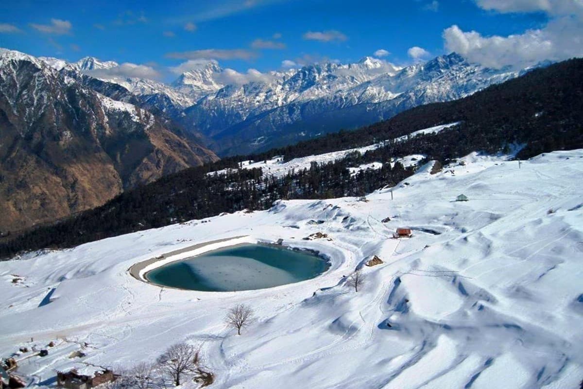 Uttarakhand Famous Lakes: ये हैं उत्तराखंड के फेमस झील, जो पर्यटकों का मन मोह लेती हैं