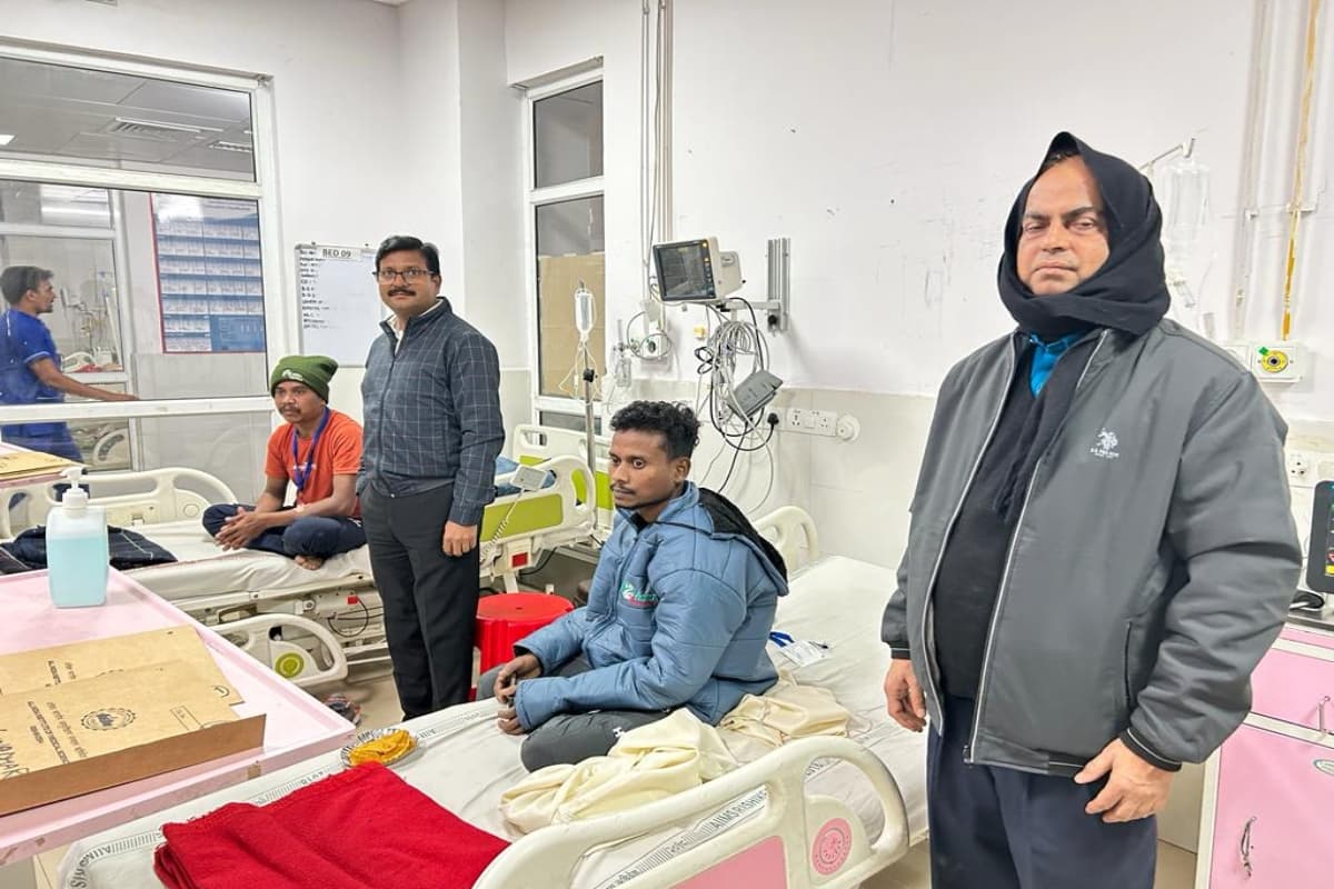 उत्तराखंड सुरंग हादसा: ऋषिकेश एम्स से फिट होने के बाद सभी 15 मजदूरों को एयरलिफ्ट कर झारखंड लाएगी हेमंत सरकार