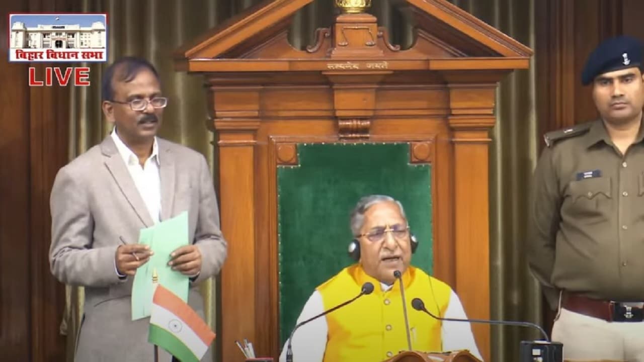 बिहार विधानसभा में गरमाया स्कूल की टाइमिंग का मामला, KK Pathak को लेकर भी विपक्ष ने किया हंगामा