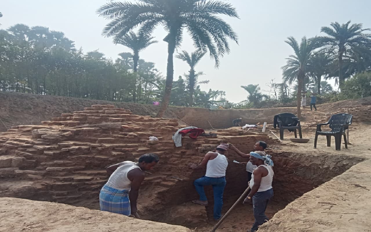 भागलपुर में प्राचीन विक्रमशिला का दफन राज आने लगा बाहर, खुदाई में तिब्बती मंदिर जैसे भवन होने के संकेत मिले