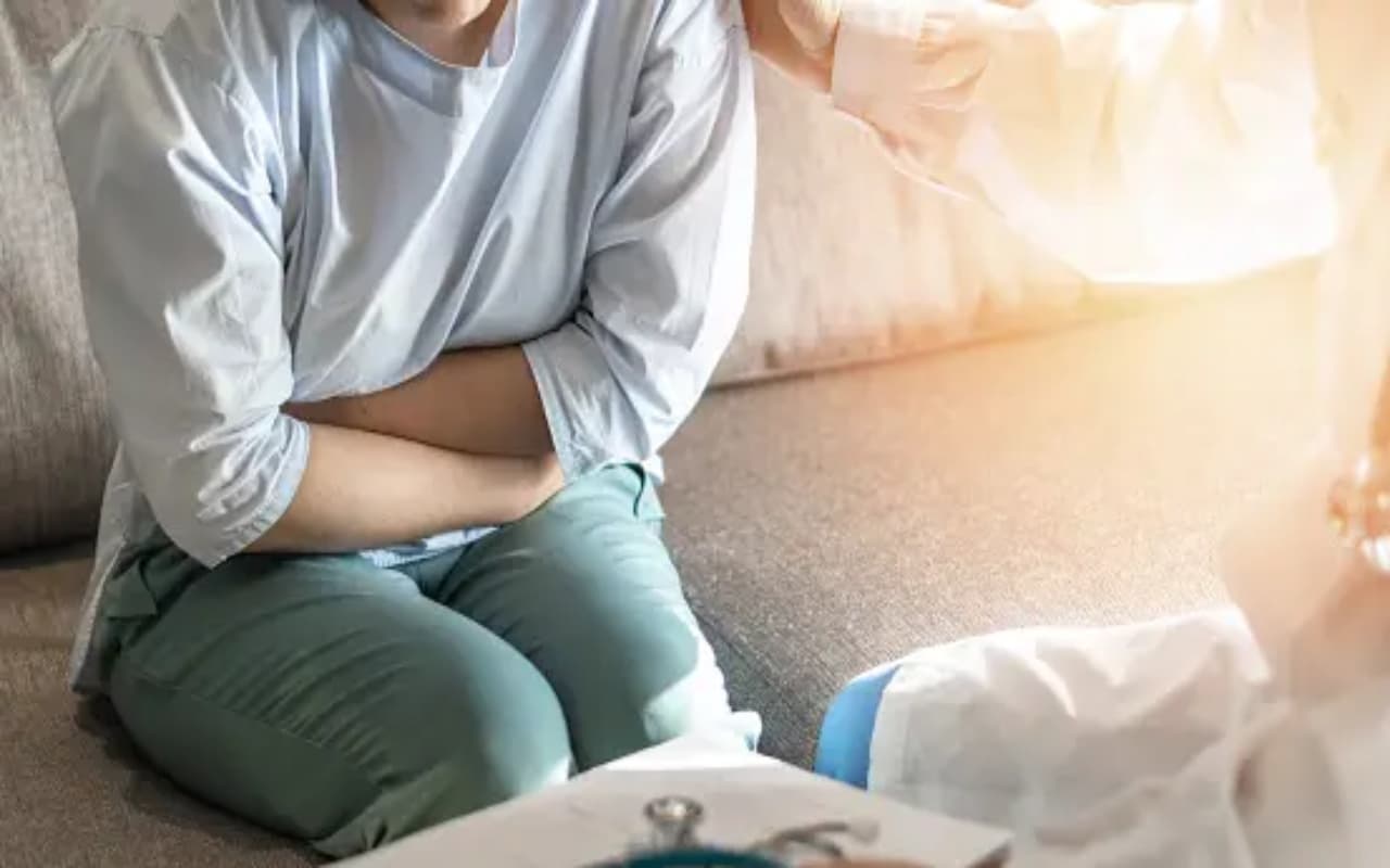 Women's health:  सेहत को ना करें इग्नोर, जानें महिलाओं को होने वाले कॉमन गायनिक इंफेक्शन, लक्षण और उपचार