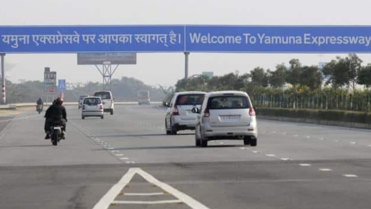 Yamuna Expressway पर ड्राइविंग करने वाले कृपया ध्यान दें! तेज रफ्तार पर लगी लगाम, ओवर स्पीड पर भारी जुर्माना