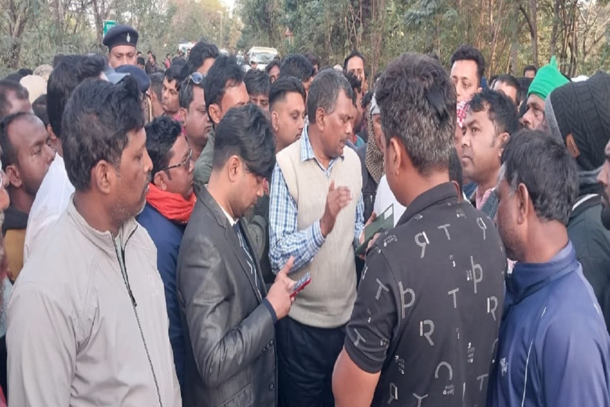 बोकारो में अज्ञात वाहन की चपेट में आकर युवक की मौत, पुलिस छानबीन में जुटी