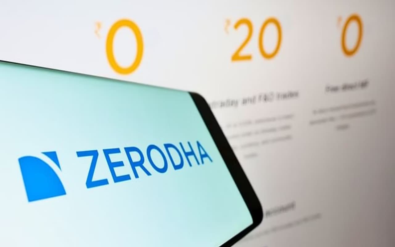 Zerodha के 1.5 करोड़ यूजर्स को बड़ा झटका, सेबी की लगाम के बाद नहीं मिलेगी फ्री ट्रेड सुविधा