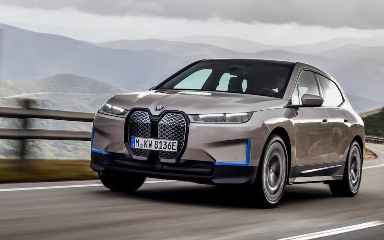 सिंगल चार्ज में 635 किलोमीटर रेंज वाली इस शानदार कार के फीचर्स उड़ा देंगे आपके भी होश