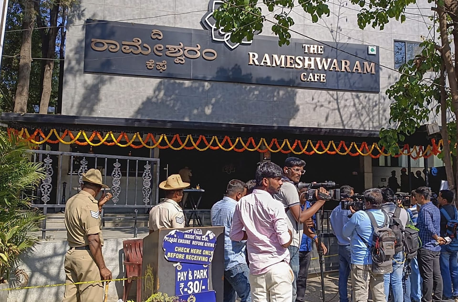 Bengaluru Blast: कैफे में रखा था विस्फोटक..! सीएम सिद्धारमैया का बड़ा बयान- यहां देखिए CCTV फुटेज