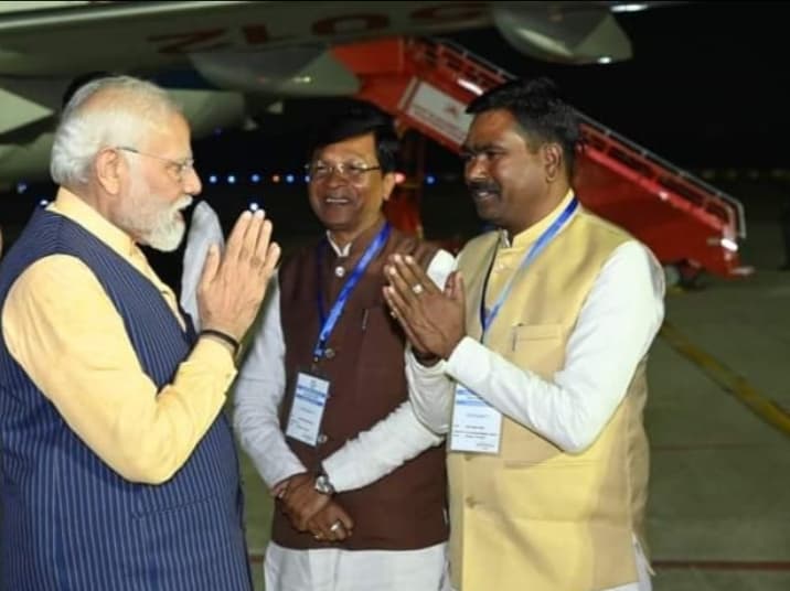 BJP सांसद सुदर्शन भगत का टिकट कटना व समीर उरांव के प्रत्याशी बनने से कहीं खुशी का माहौल तो कहीं गम का