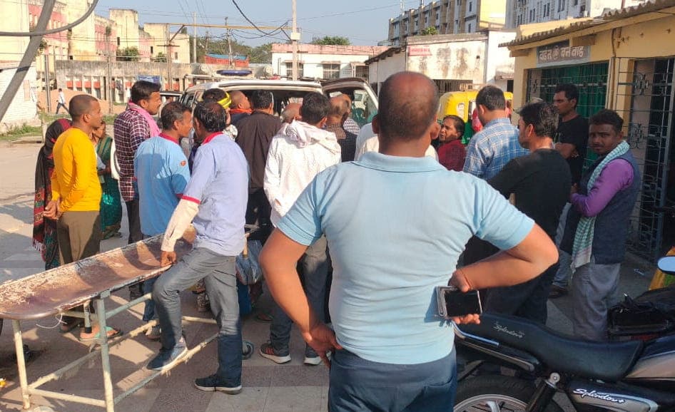 मुजफ्फरपुर में बात करते वक्त ही मोबाइल हुआ ब्लास्ट, 45 फीसदी जल गयी युवती