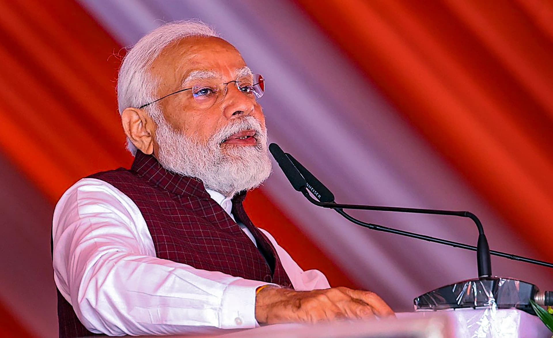 Lok Sabha Election 2024: अबकी बार 400 पार… आजमगढ़ से गरजे पीएम मोदी, कहा- 2047 तक देश बनेगा विकसित भारत