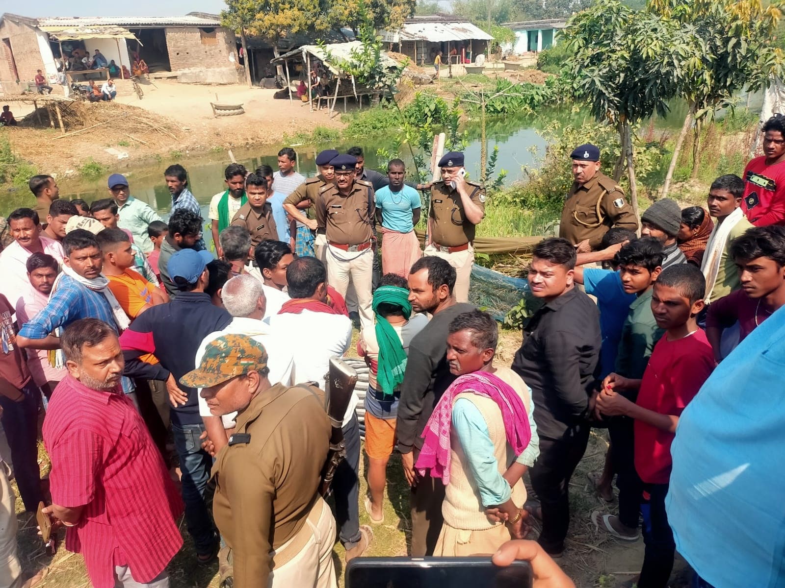 सहरसा में आपसी रंजिश में ज्योतिष की गोली मारकर हत्या, ग्रामीणों ने घंटों किया सड़क जाम