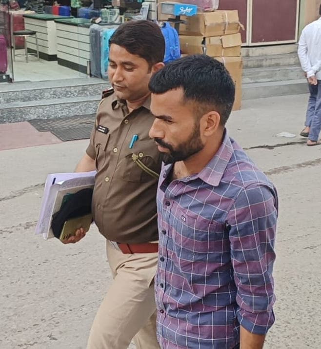 बीपीएससी परीक्षा में भागलपुर व गया के दो फर्जी परीक्षार्थी गिरफ्तार, भाई की जगह दे रहा था परीक्षा