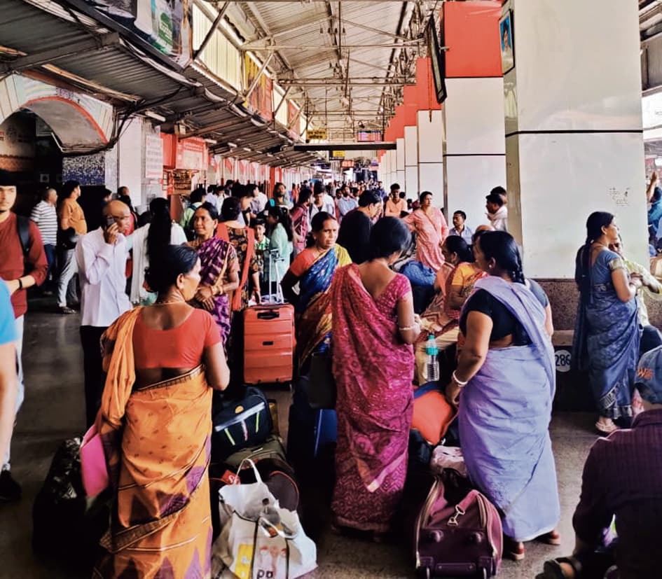 होली पर घर आने की जल्दी, गया जंक्शन पर भीड़ दोगुनी, सीसीटीवी से निगरानी शुरू