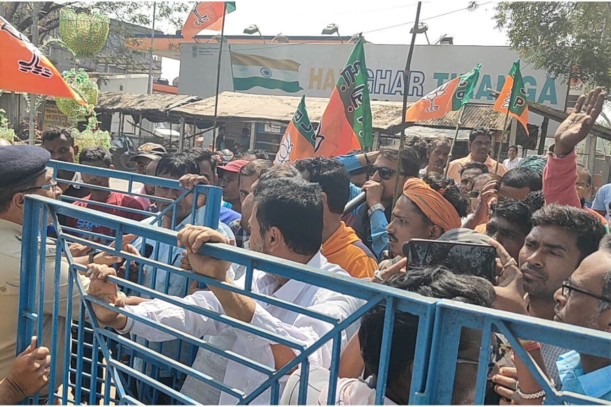 पश्चिम बंगाल : कांकसा बूथ अध्यक्ष हत्या मामला फिर गरमाया, भाजपा किसान मोर्चा ने किया हंगामा