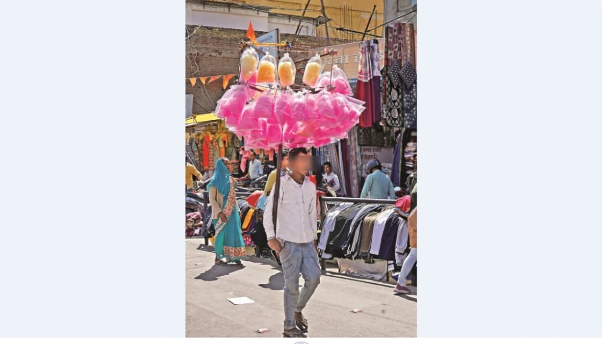 रांची की सड़कों पर धड़ल्ले से बिक रही हवा मिठाई, जानें आपकी सेहत के लिए कितना है खतरनाक