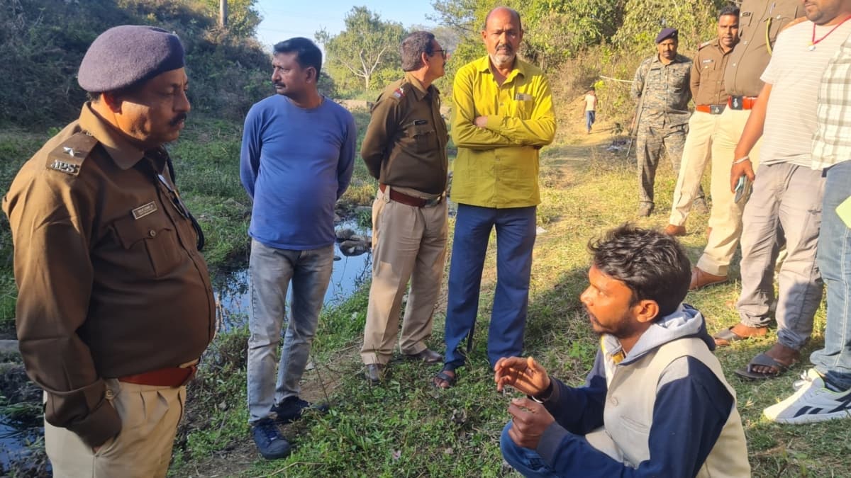 धनबाद : तोपचांची से गायब बच्ची का शव जोरिया किनारे मिला, हत्या की आशंका