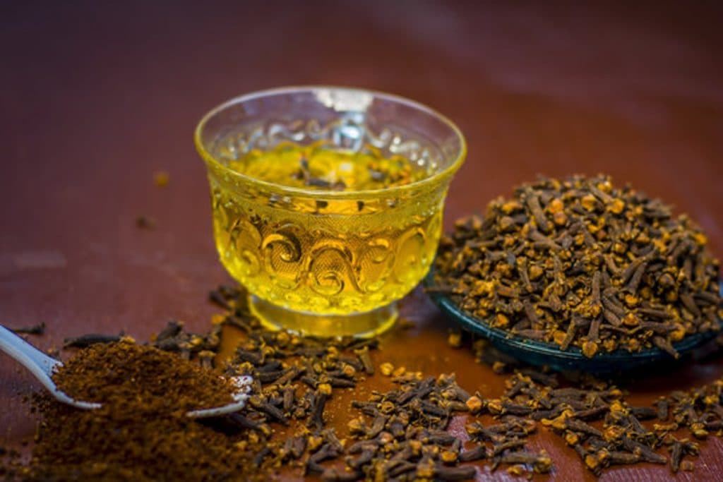 Drink Clove Water