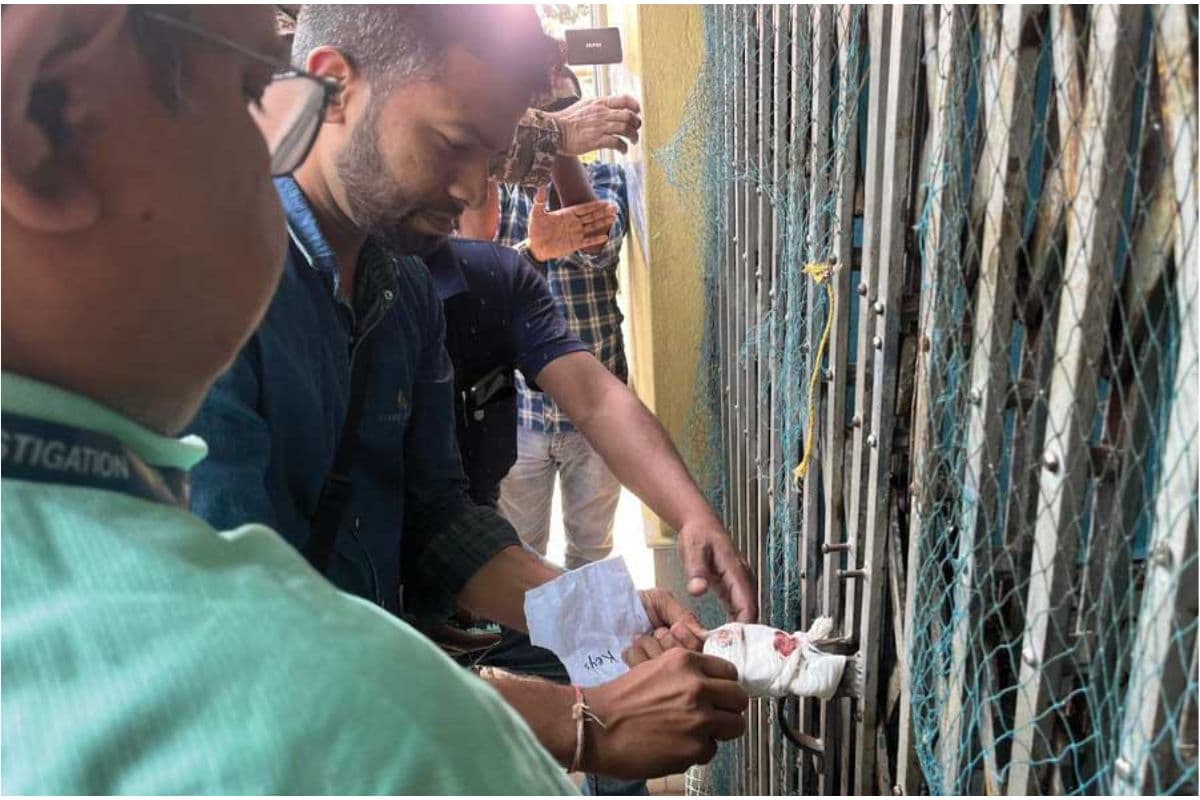 पश्चिम बंगाल : ईडी की टीम पर हमले की जांच के लिए संदेशखाली पहुंची सीबीआई, शेख शाहजहां के घर की तलाशी जारी