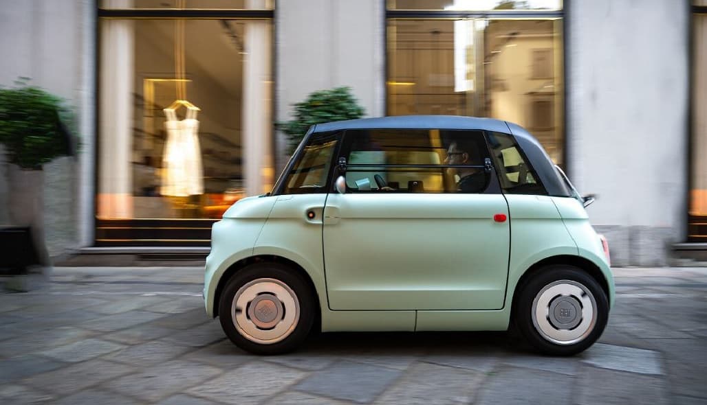 ये एमजी कॉमेट नहीं… Fiat Car है, बिना DL के भी चलती है सरपट