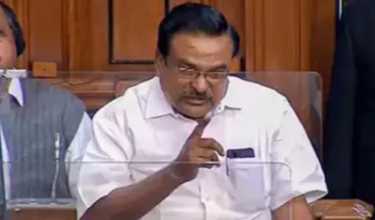 Ganeshamoorthy Passed Away: गणेशमूर्ति ने DMK के साथ शुरू की थी अपनी राजनीतिक यात्रा, तीन बार बने सांसद