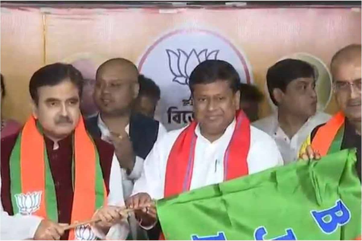 पश्चिम बंगाल : हाईकोर्ट के पूर्व जस्टिस अभिजीत गांगुली ने थामा भाजपा का दामन