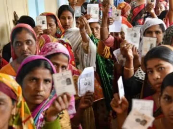 Lok Sabha elections 2019 में 32 सीटों पर पुरुषों की तुलना में महिलाओं ने डाले थे ज्यादा वोट Lok Sabha elections 2019 में 32 सीटों पर पुरुषों की तुलना में महिलाओं ने डाले थे ज्यादा वोट