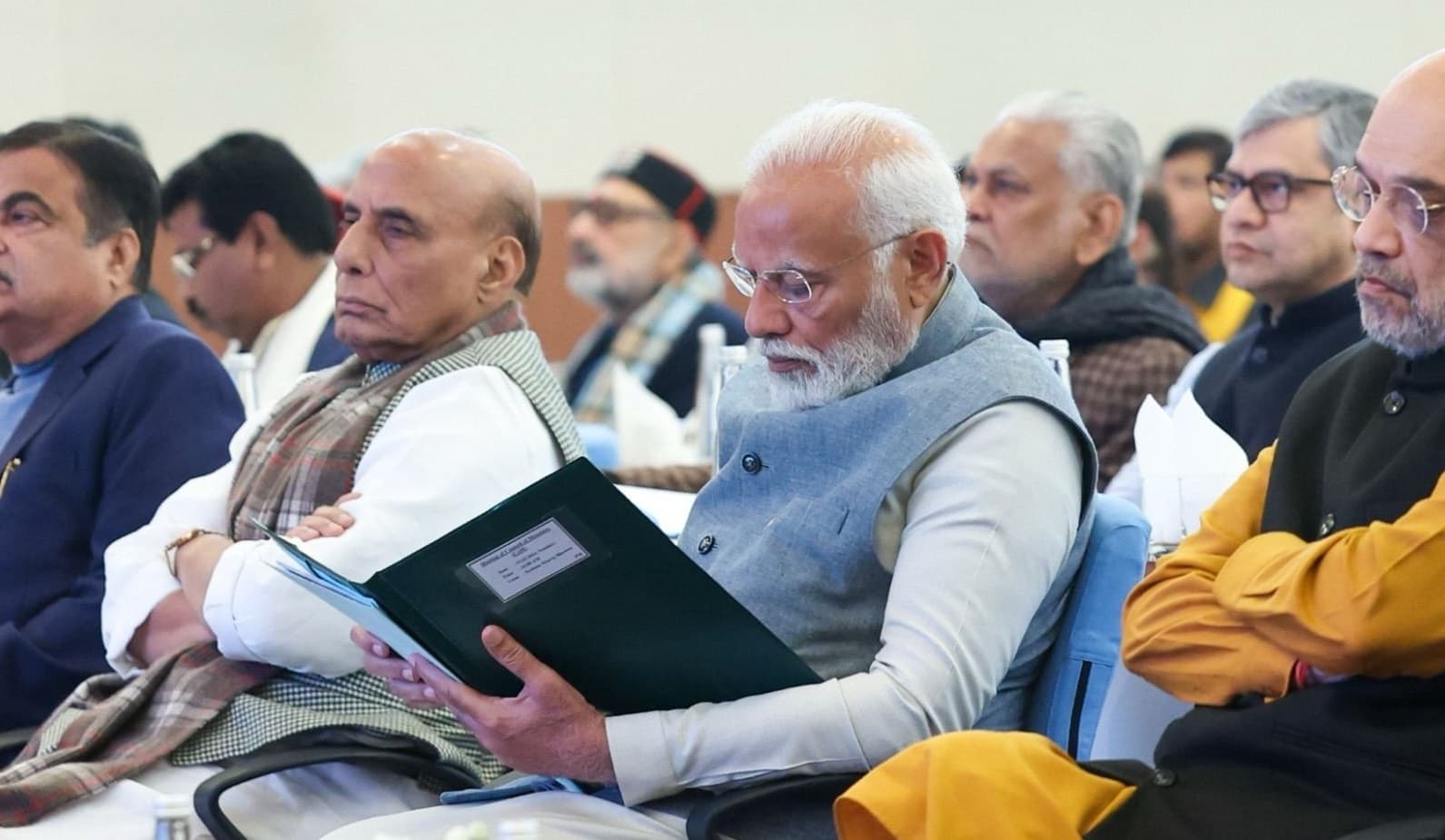 Narendra Modi: 'सोच-समझकर दें बयान', पीएम मोदी ने मंत्रिपरिषद की बैठक में मंत्रियों को दी सलाह, डीपफेक से भी बचने का निर्देश