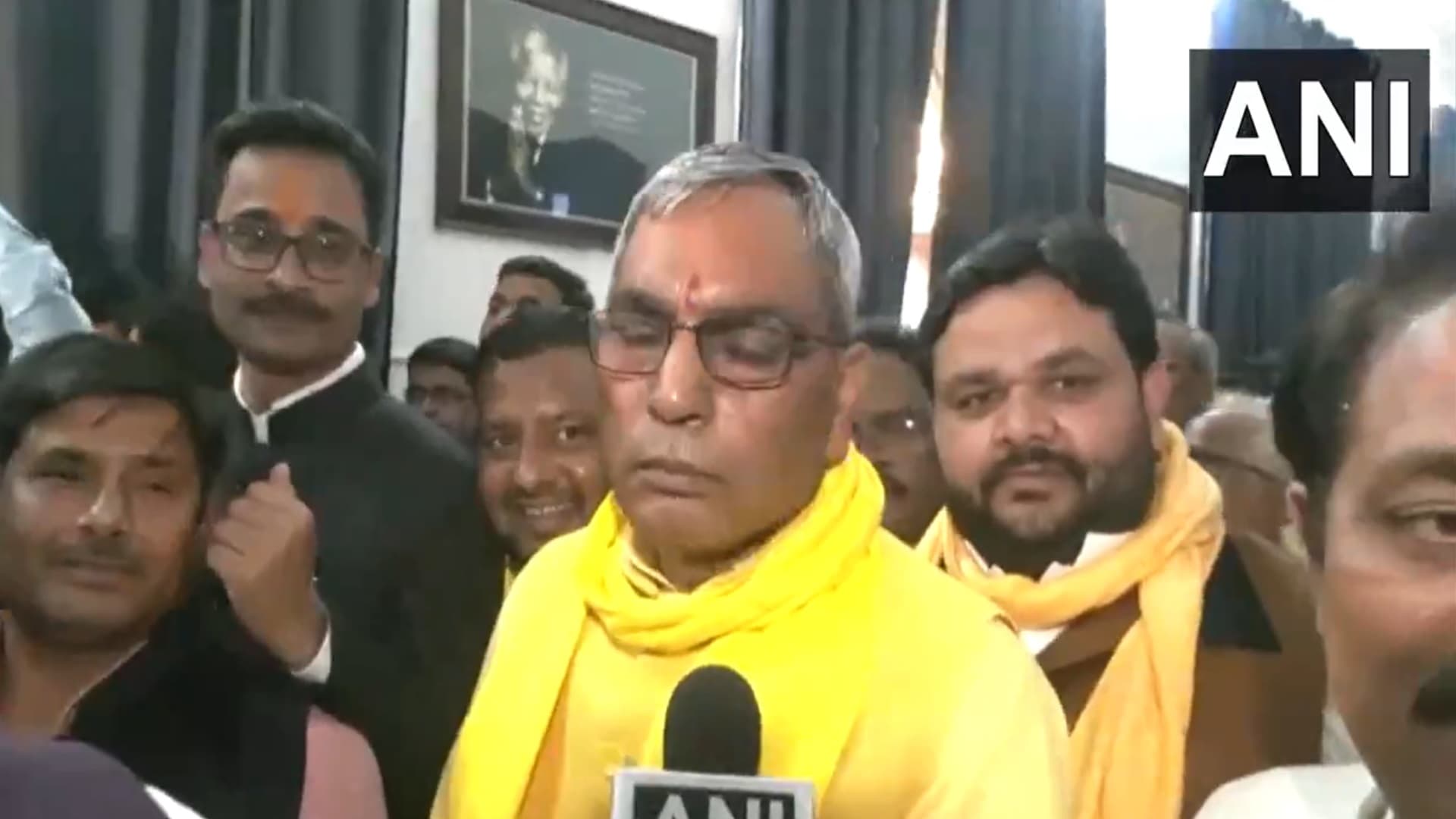 Uttar Pradesh News: योगी कैबिनेट में शामिल 5 नये मंत्रियों के विभागों का बंटवारा, ओम प्रकाश राजभर को पंचायती राज