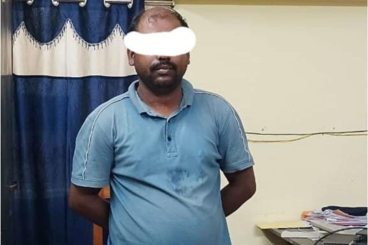 WB Crime News : कुरियर कंपनी से मंगवाया था 90 लाख रुपये का ड्रग्स, बंगाल एसटीएफ ने रेलवे के कर्मचारी को दबोचा