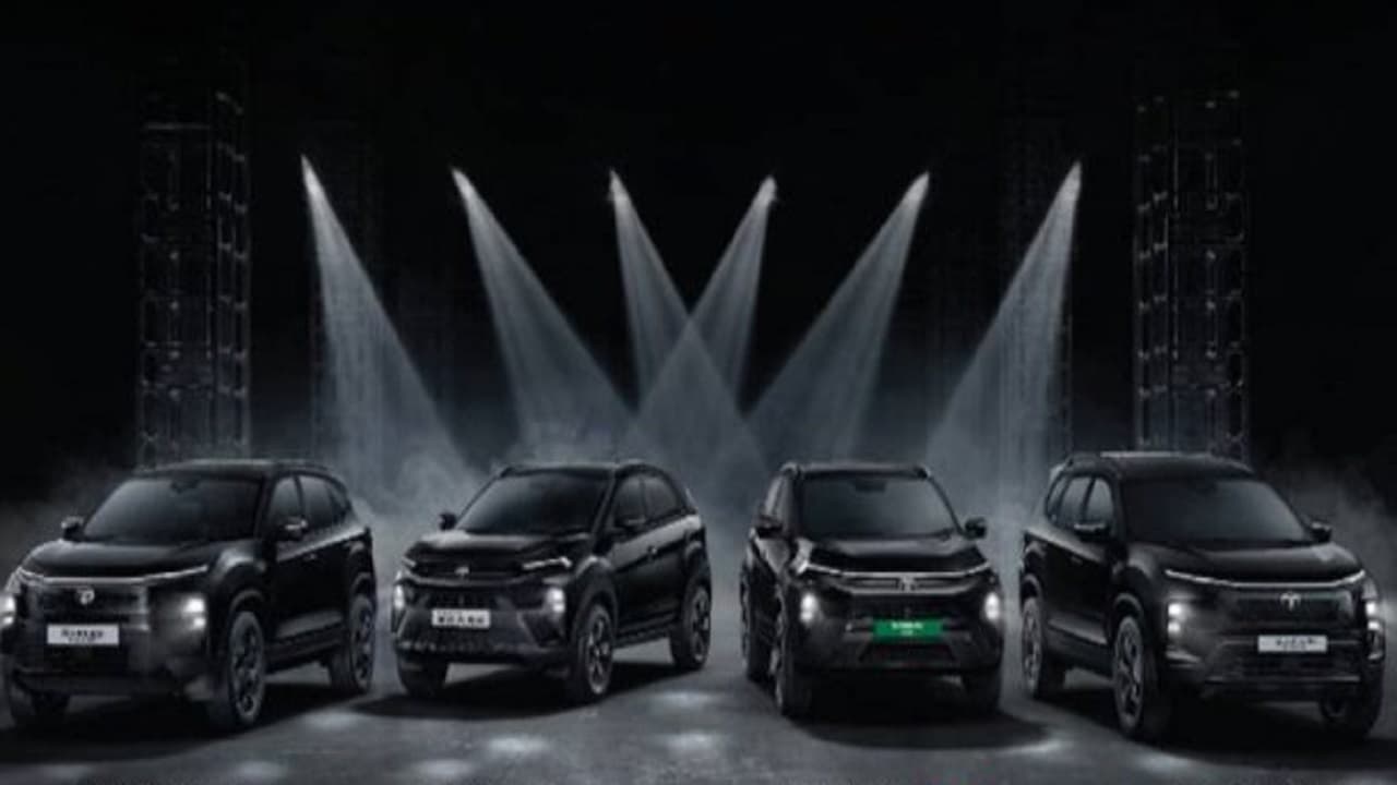 नागिन लुक में ग्राहकों को लुभाने आई Tata Dark Edition Cars