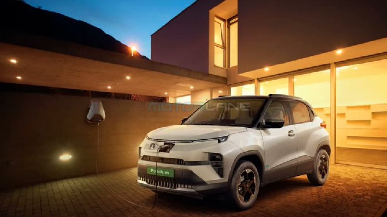 Tata Punch EV: 35 किलोवाट के बैटरी पैक पर 421 किमी की देती है रेंज, कीमत 10.99 लाख