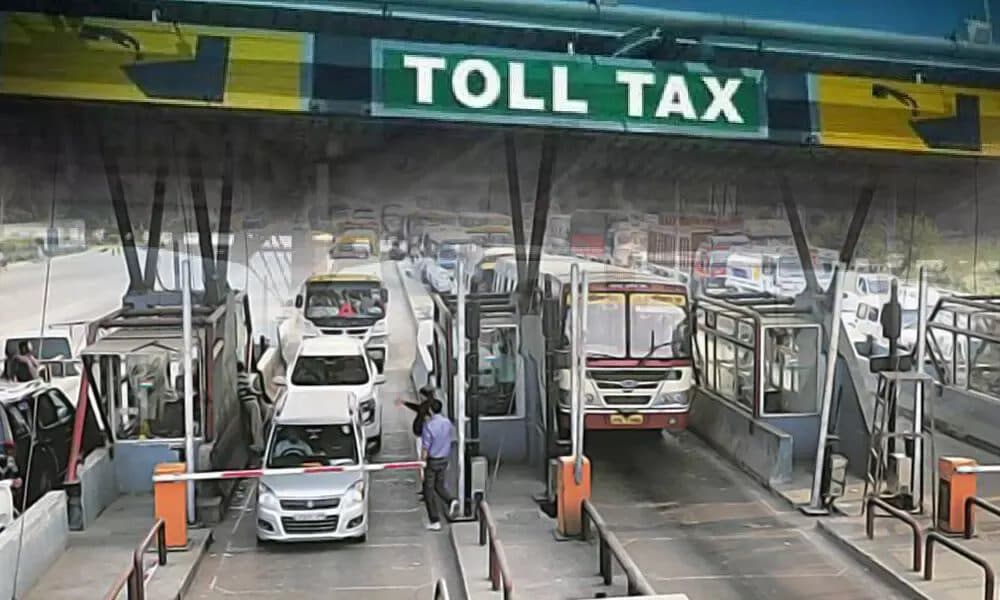 इस राज्य की सरकार ने 2 और Toll Plaza को किया बंद, अबतक 12 टोल गेट पर ताला लगा चुके हैं ये सीएम?