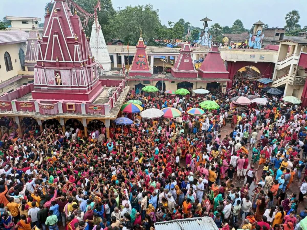 आम्रपाली, साबरमती एक्सप्रेस का बदला रूट