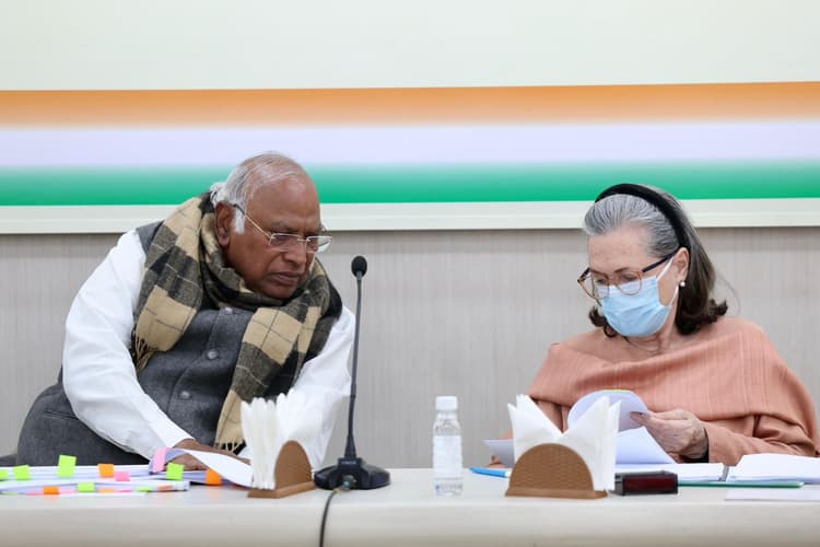 Lok Sabha Election: लोकसभा में कांग्रेस बाहरी और जिताऊ प्रत्याशियों में लगाती रही है लगातार दांव