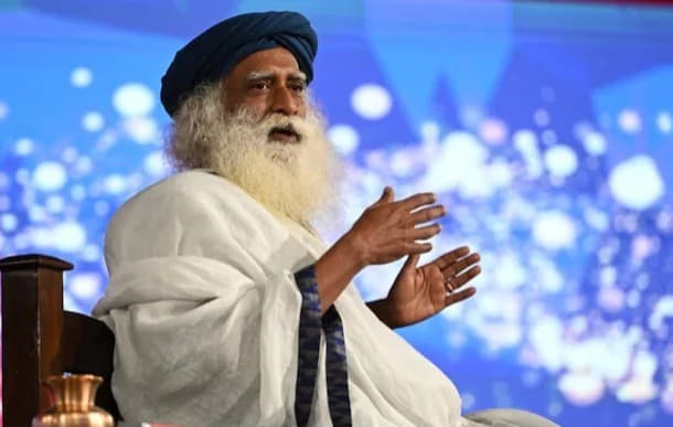 Sadhguru Jaggi Vasudev: बिजनेसमैन से कैसे बने आध्यात्मिक गुरु जग्गी वासुदेव, जानें उनसे जुड़ी रोचक बातें