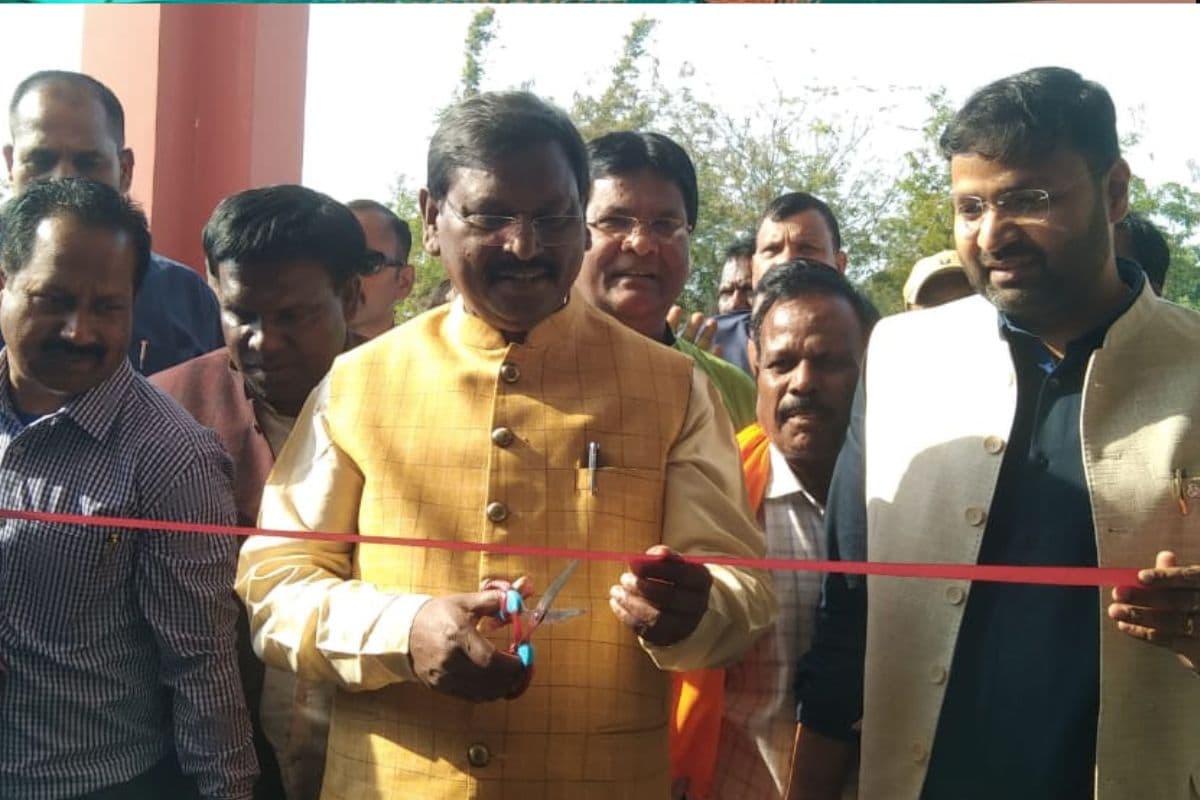 केंद्रीय मंत्री अर्जुन मुंडा खूंटी में बोले, झारखंड में अप्रैल से 21 नए एकलव्य आदर्श आवासीय विद्यालय होंगे शुरू