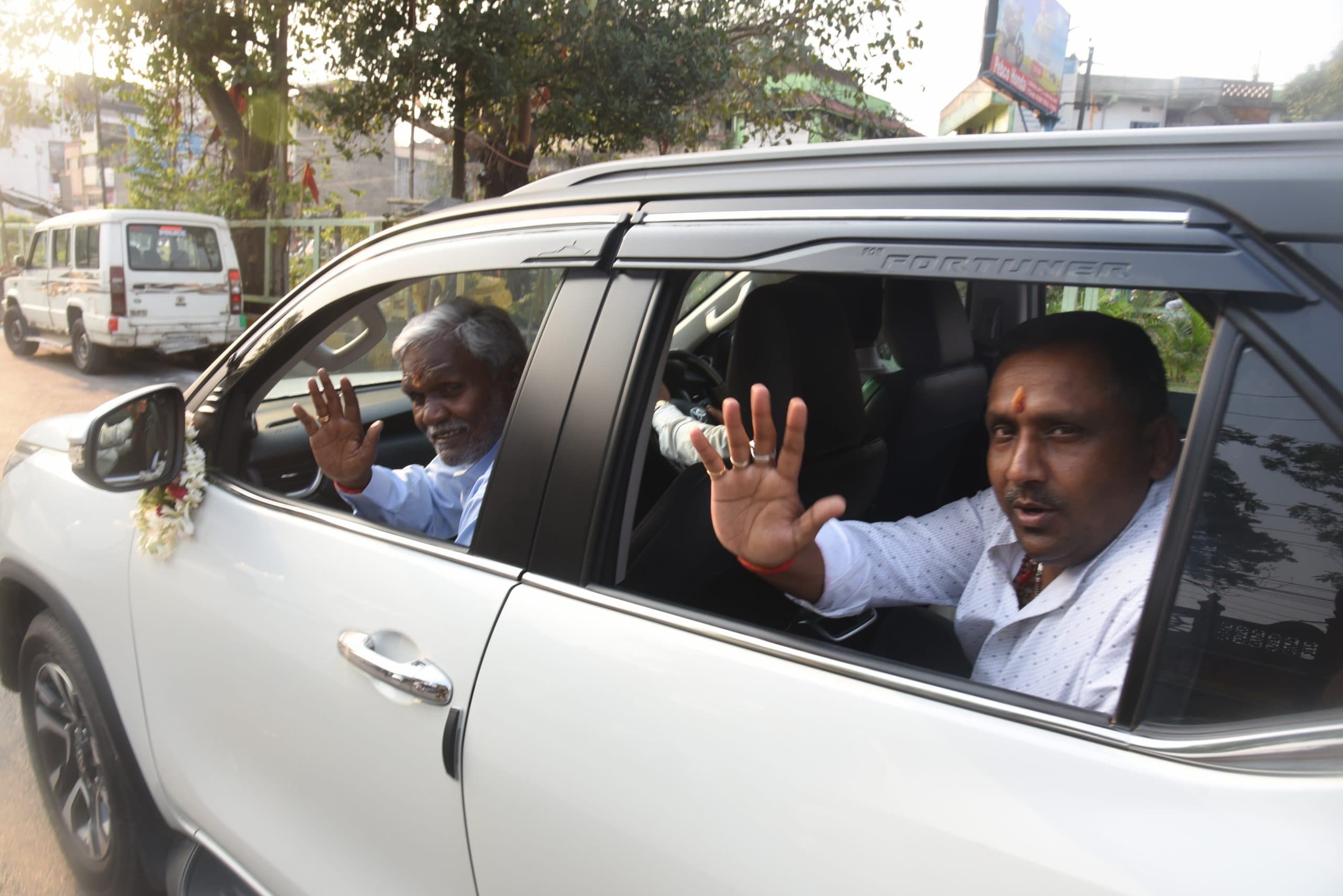 18 माह में बनकर तैयार हो जायेगा मानगो फ्लाइओवर, चंपाई सोरेन और बन्ना गुप्ता ने किया निरीक्षण