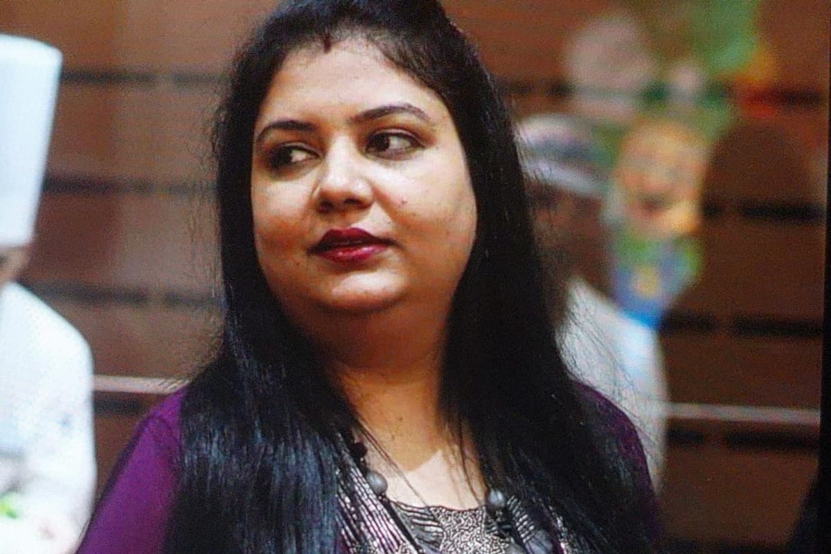 जमशेदपुर में कारोबारी की पत्नी की गोली मार कर हत्या, मंत्री बन्ना गुप्ता ने दी चुनौती, कहा मर्द की तरह अपराधी आए सामने