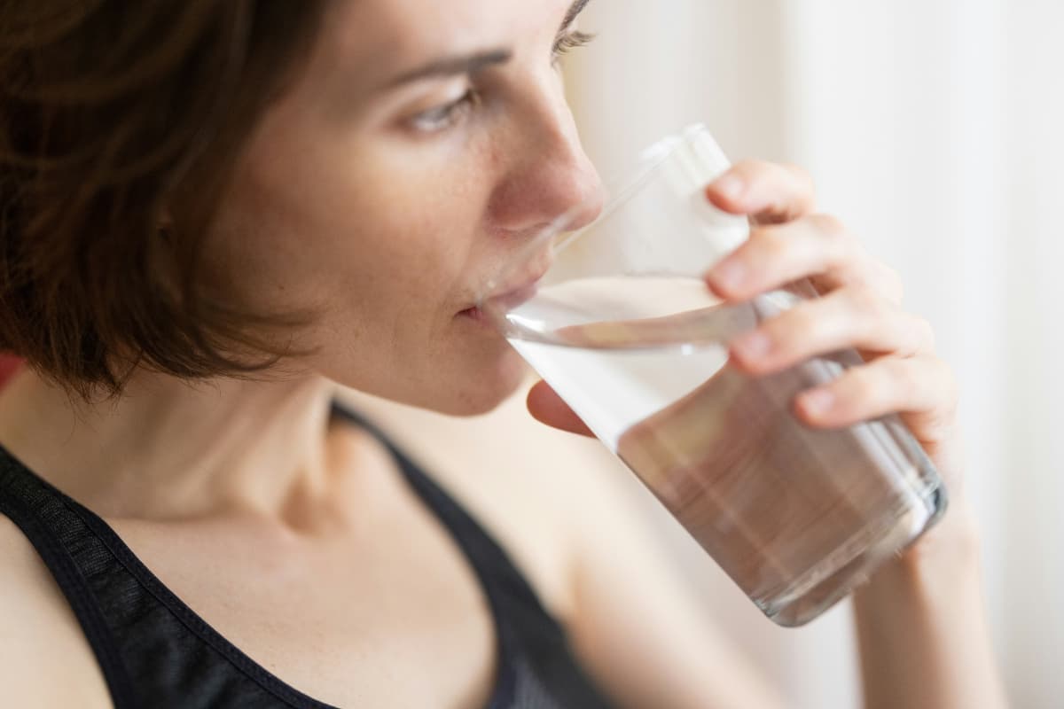 Benefits of Hot Water: रोजाना पिएं गर्म पानी, मिलेगा का गजब का फायदा, आजमा कर देखें