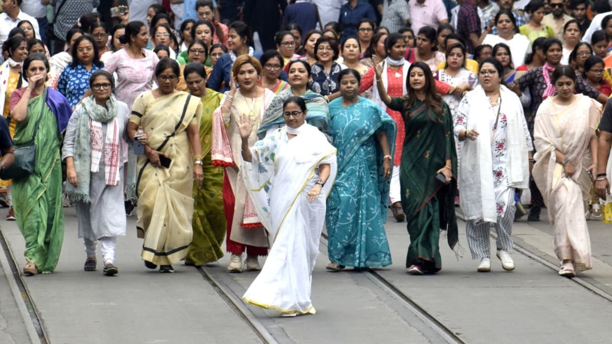 पश्चिम बंगाल : संदेशखाली को लेकर ममता बनर्जी ने बीजेपी पर किया पलटवार, कही ये बात