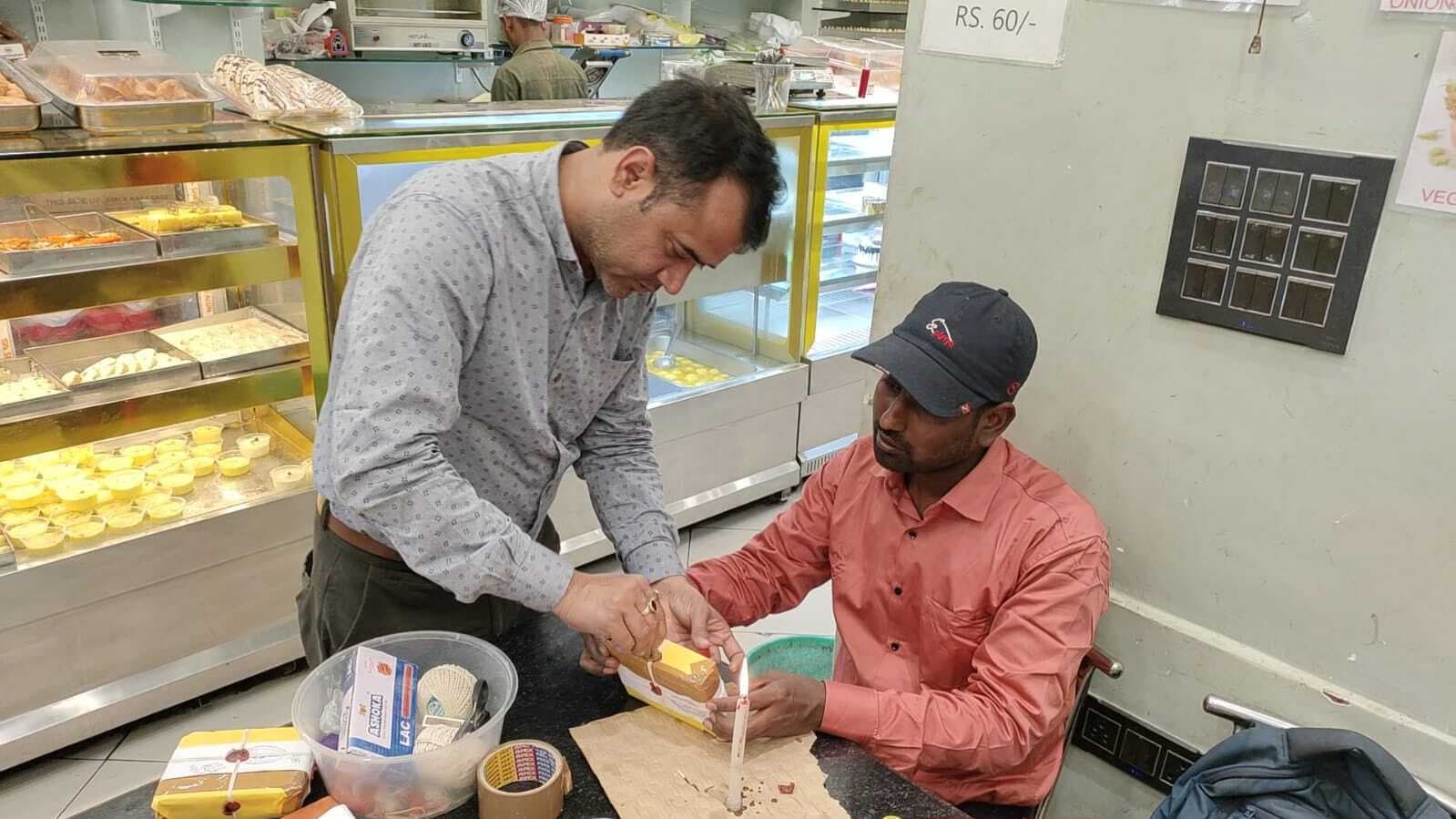 बिना लाइसेंस संचालित नमकीन निर्माण फैक्ट्री सील