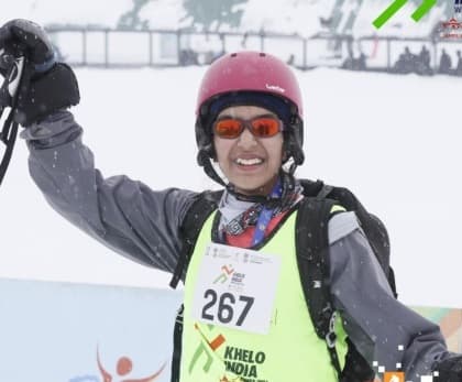 16 साल की काम्या कार्तिकेयन जायेंगी एवरेस्ट अभियान पर
