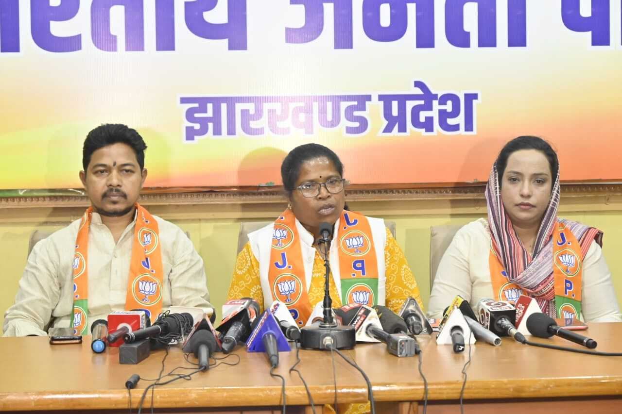 राज्य सरकार तुष्टिकरण की राजनीति छोड़ अपराधियों को सजा दिलाये : भाजपा