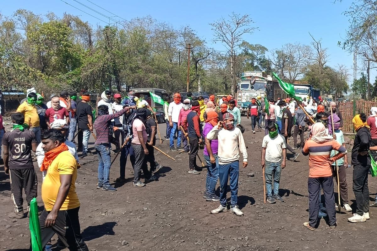 धनबाद: गोलियों की तड़तड़ाहट व बम के धमाकों से दहल उठा तेतुलमुड़ी कोल डंप, वर्चस्व को लेकर बना रणक्षेत्र